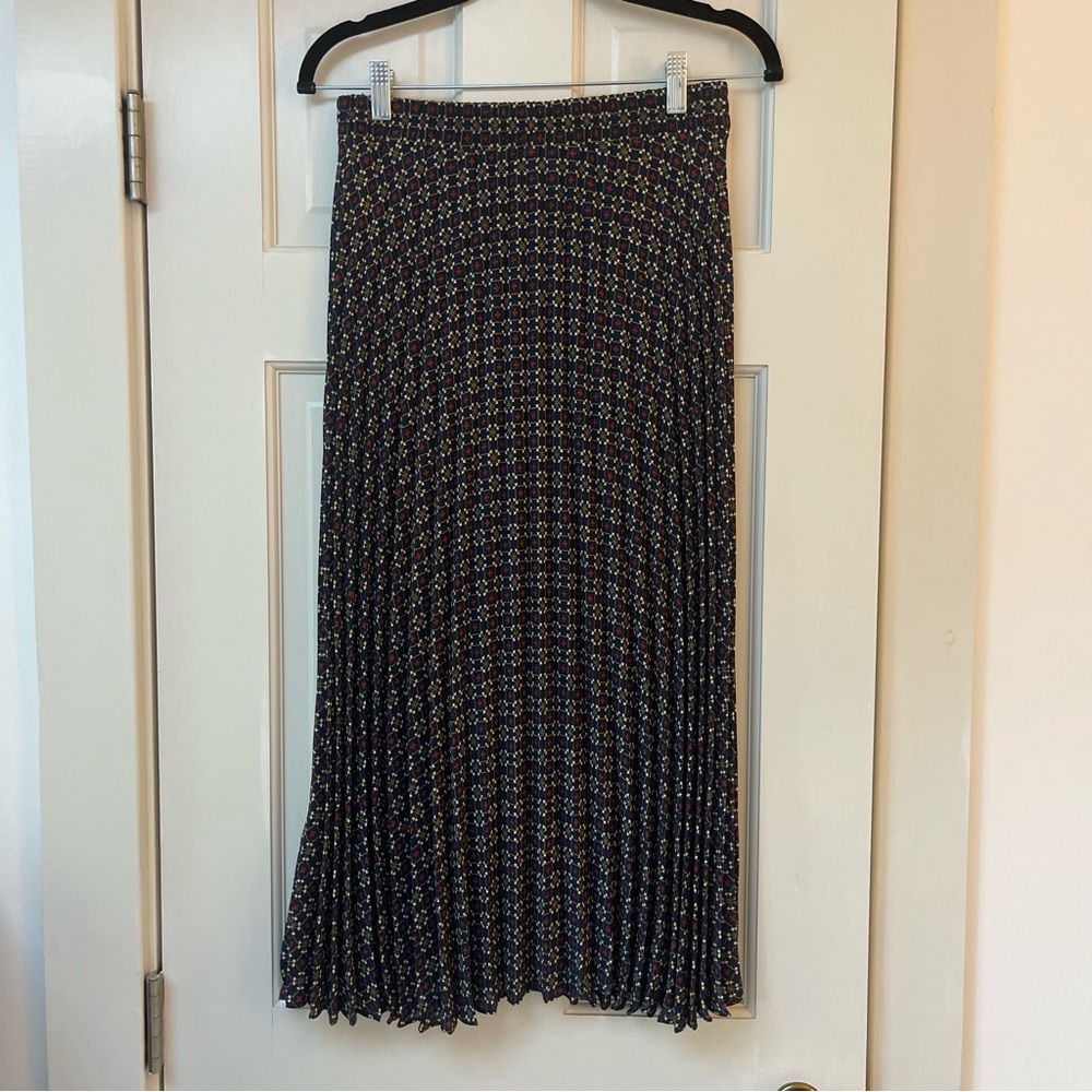 Max Studio midi skirt
